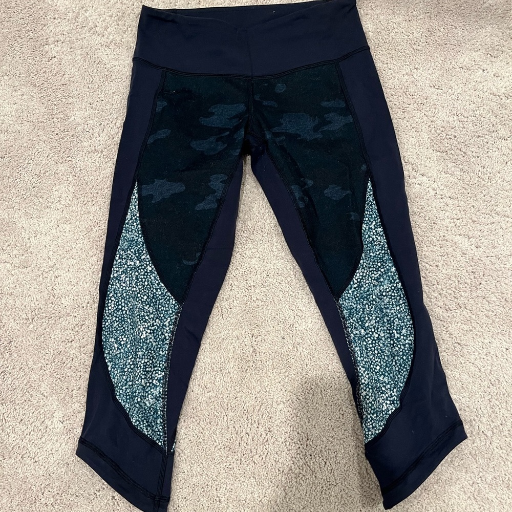 Lululemon navy leggings
